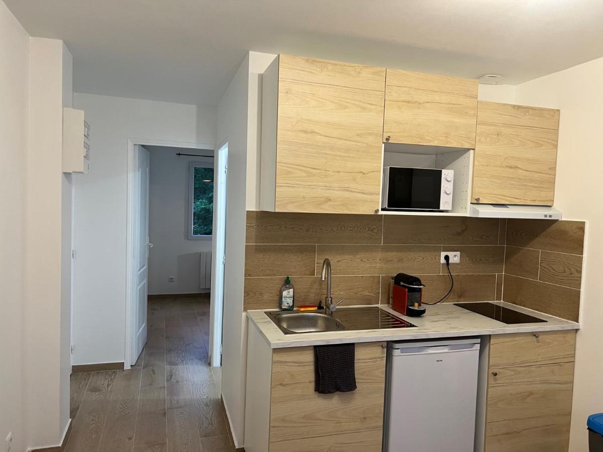 Appartement Lumineux Pres Metro Saint-Denis  Eksteriør billede