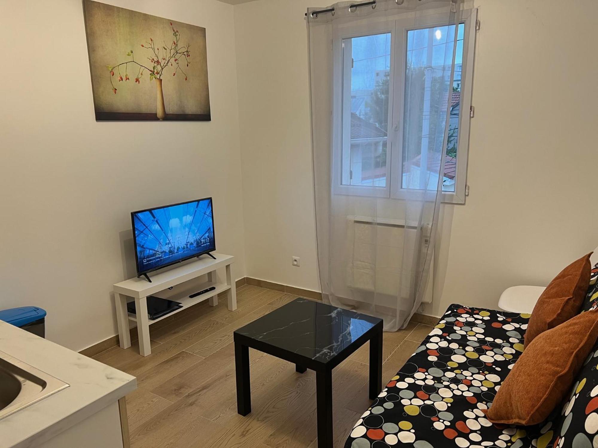 Appartement Lumineux Pres Metro Saint-Denis  Eksteriør billede